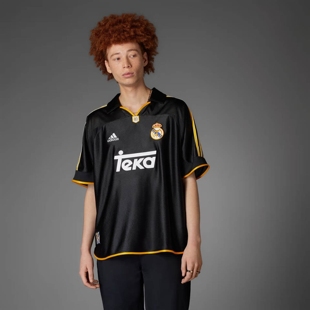 Real Madrid away retro 99/00